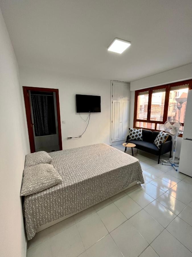 Estudio En La Playa Torrevieja Bagian luar foto